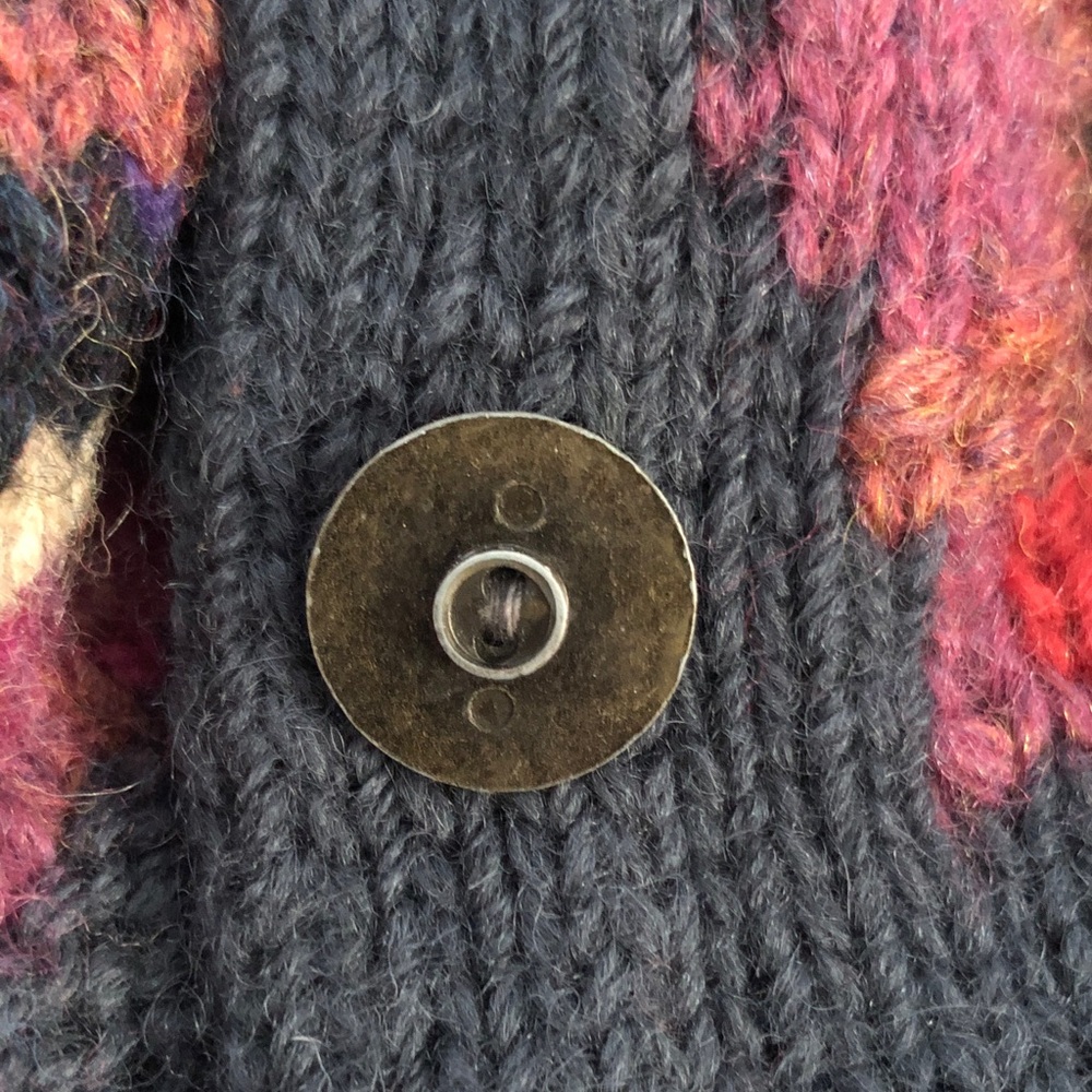 Segrets Sun Prints Colourful Shetland Wool Hand Knit Cardigan - Picture 5 of 12